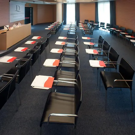 Domina Milano Fiera Szálloda Novate Milanese