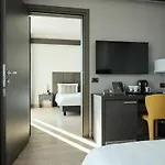 Domina Milano Fiera 4*