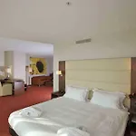 Domina Milano Fiera Hotel