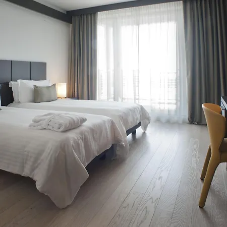 Otel Domina Milano Fiera 4*