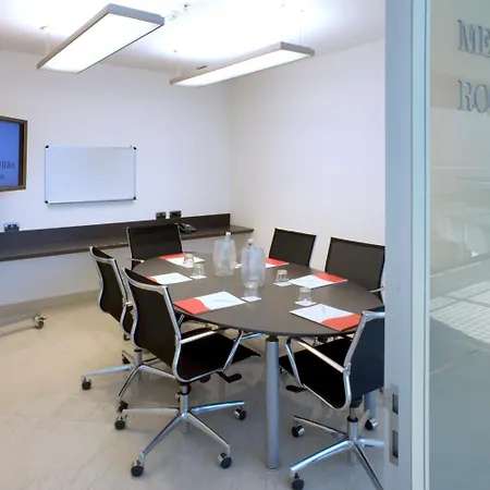 米兰菲尔亚多米纳酒店 酒店 4*