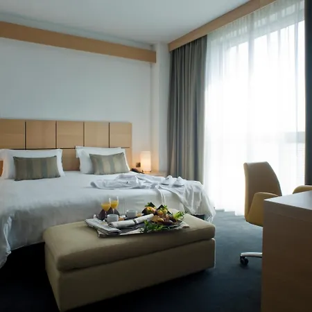 Domina Milano Fiera Новате-Миланезе