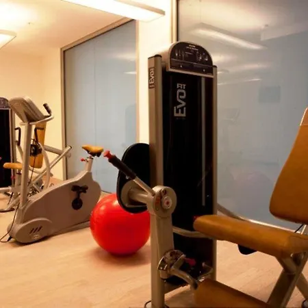 Otel Domina Milano Fiera 4*