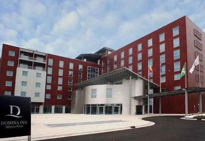 도미나 밀라노 피에라 4* 노바테밀라네세